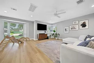 2415 Brookmere Dr, Houston, TX 77008 - Photo 17