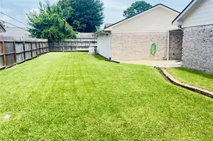 4804 Country Club View, Baytown, TX 77521 - Photo 31