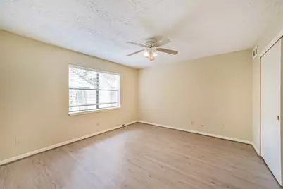 3 Hedgebell Court, The Woodlands, TX 77380 - Photo 17