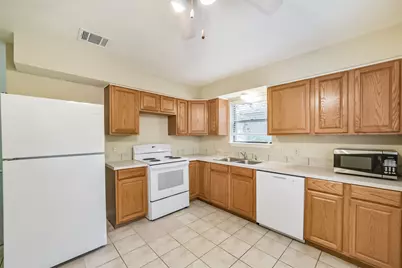 3 Hedgebell Court, The Woodlands, TX 77380 - Photo 13