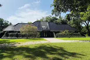1504 Half Moon Dr, Wharton, TX 77488 - Photo 3