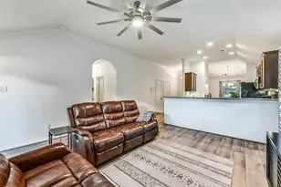 2410 Brown Maple Dr, Fresno, TX 77545 - Photo 11