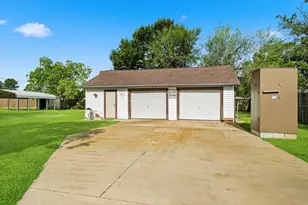 2608 Lazy Bend St, Pearland, TX 77581 - Photo 7