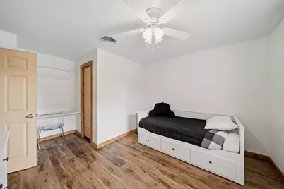 2608 Lazy Bend Street, Pearland, TX 77581 - Photo 5
