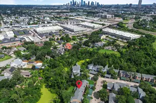 775 Worthshire St, Houston, TX 77008 - Photo 23