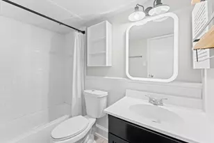 775 Worthshire St, Houston, TX 77008 - Photo 17
