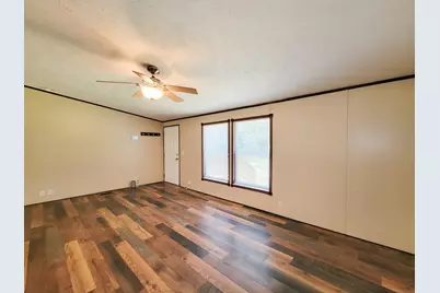 10754 Lake Shore Drive, Conroe, TX 77303 - Photo 9