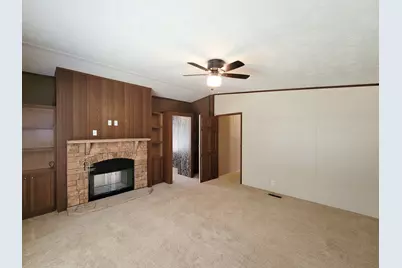 10754 Lake Shore Drive, Conroe, TX 77303 - Photo 37