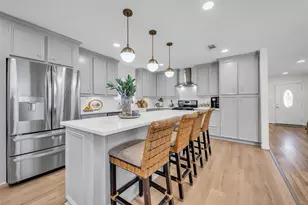 922 Innsdale Dr, Houston, TX 77076 - Photo 17