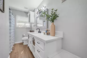 922 Innsdale Dr, Houston, TX 77076 - Photo 21