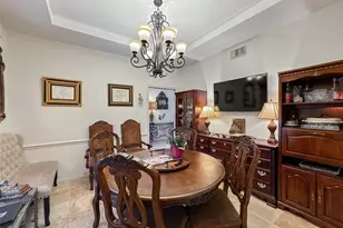 1501 W Castlewood Ave, Friendswood, TX 77546 - Photo 11