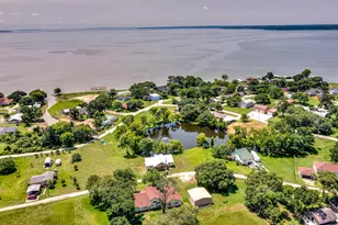 20 Clearview St, Point Blank, TX 77364 - Photo 37