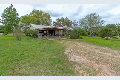 1727 Fm 2503, Fayetteville, TX 78940 - Photo 11