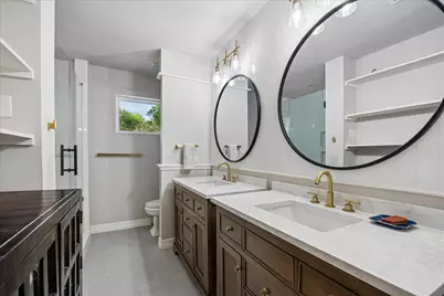 12447 Honeywood Trail, Houston, TX 77077 - Photo 15
