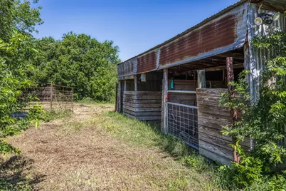 7800 Fm 2502, Brenham, TX 77833 - Photo 15