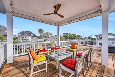 13339 Binnacle Way, Galveston, TX 77554 - Photo 29