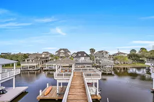 13339 Binnacle Way, Galveston, TX 77554 - Photo 43