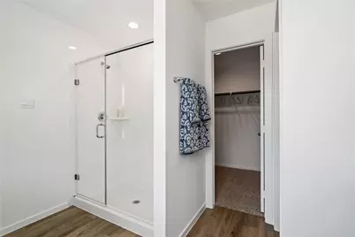 7813 Inwood Hills Lane, Houston, TX 77088 - Photo 21