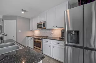 1028 La Rue St, Houston, TX 77019 - Photo 13