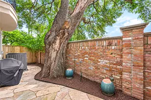 4 Milan Estates, Houston, TX 77056 - Photo 35