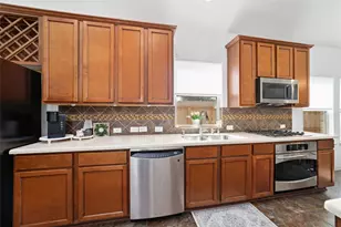 27526 Gatlin Ln, Spring, TX 77386 - Photo 9
