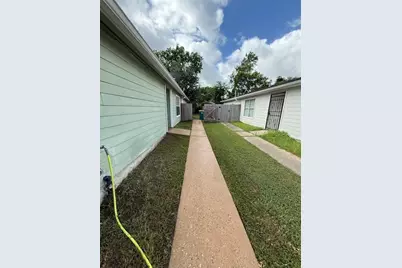 5315 Cherie Crest Court, Houston, TX 77088 - Photo 19