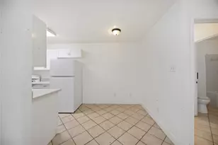 5315 Cherie Crest Ct, Houston, TX 77088 - Photo 3