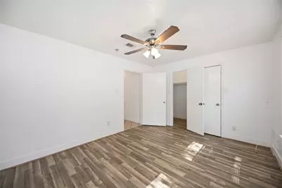 5315 Cherie Crest Court, Houston, TX 77088 - Photo 13