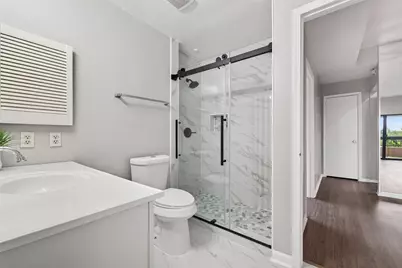 2211 S Braeswood Boulevard #23I, Houston, TX 77030 - Photo 17