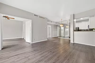2211 S Braeswood Boulevard #23I, Houston, TX 77030 - Photo 9