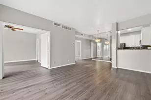 2211 S Braeswood Blvd, Houston, TX 77030 - Photo 9
