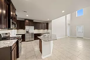 2719 Kaman Ln, Pearland, TX 77581 - Photo 13