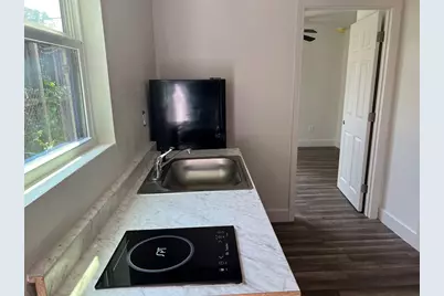 201 Eastwood Unit 2 Street #2, Houston, TX 77011 - Photo 17