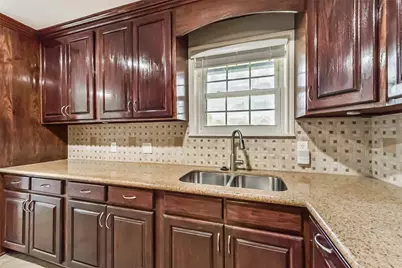 10999 Fairland Drive, Houston, TX 77051 - Photo 15