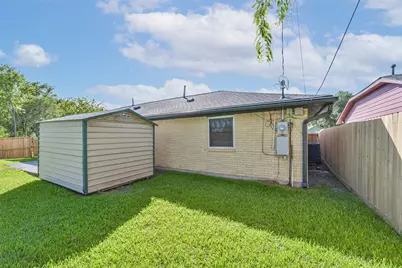 10999 Fairland Drive, Houston, TX 77051 - Photo 35