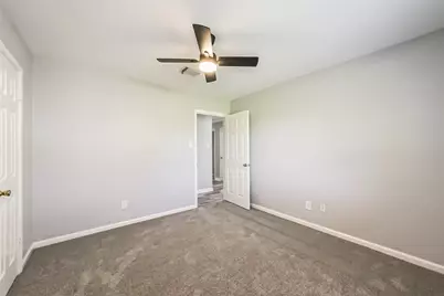 10999 Fairland Drive, Houston, TX 77051 - Photo 23