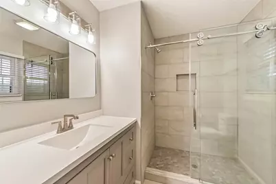 10999 Fairland Drive, Houston, TX 77051 - Photo 27