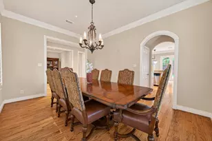 10932 Lasso Ln, Houston, TX 77079 - Photo 5