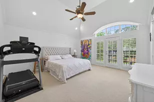 10932 Lasso Ln, Houston, TX 77079 - Photo 17