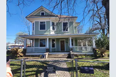 403 Farquhar Street, Navasota, TX 77868 - Photo 1