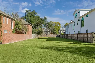 6425 Belmont Street, West University Place, TX 77005 - Photo 3