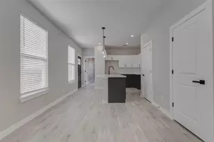 8105 Howton St, Houston, TX 77028 - Photo 9