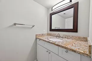 1114 Augusta Dr, Houston, TX 77057 - Photo 11