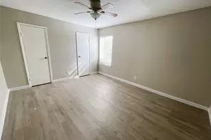 4612 W Orange St, Pearland, TX 77581 - Photo 13