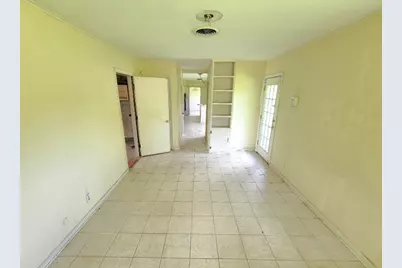419 Lee Avenue, Freeport, TX 77541 - Photo 13