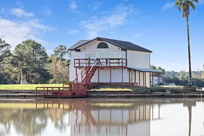 5718 Pat Drive, Orange, TX 77630 - Photo 3