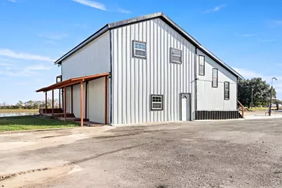 5718 Pat Drive, Orange, TX 77630 - Photo 29