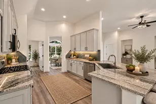 18 Griffin Hill Ct, The Woodlands, TX 77382 - Photo 25