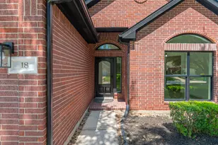 18 Griffin Hill Ct, The Woodlands, TX 77382 - Photo 7