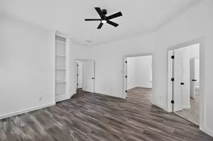 18 Griffin Hill Ct, The Woodlands, TX 77382 - Photo 29
